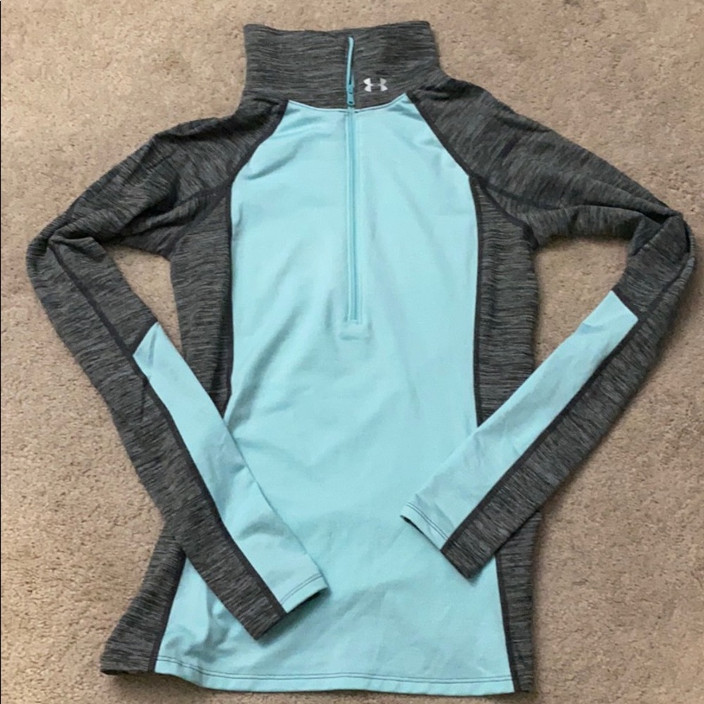 Women’s Under Armour Pullover